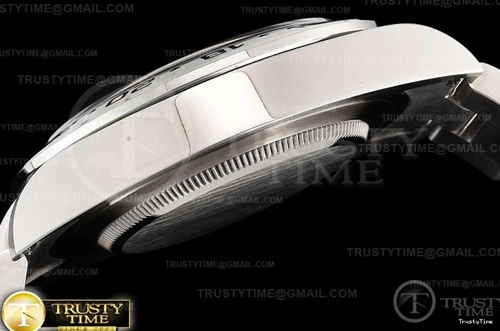 0517 ROLEXP0245A – Explorer II Lightweight 973